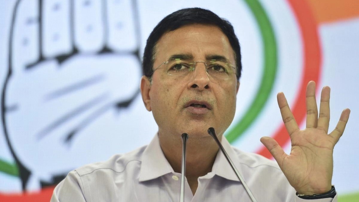 Surjewala downplays leadership issue as pro-DKS clamour continues