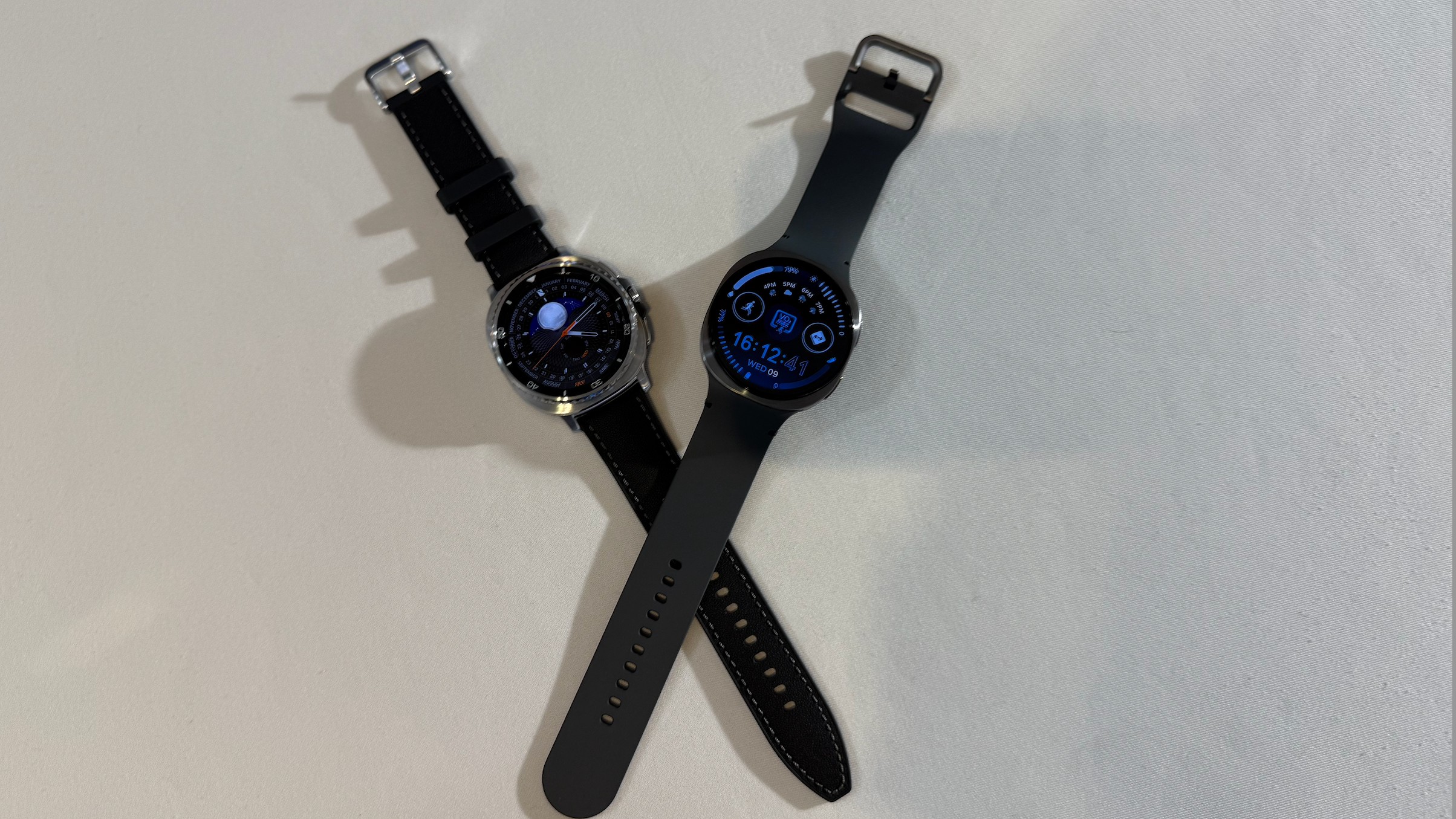 Samsung Galaxy Watch8 Classic (left) and Watch8 (right).