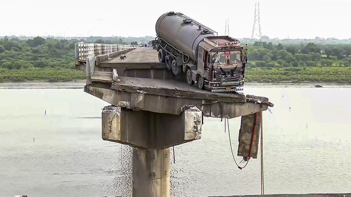 River bridge collapse in Vadodara: Gujarat CM suspends four engineers