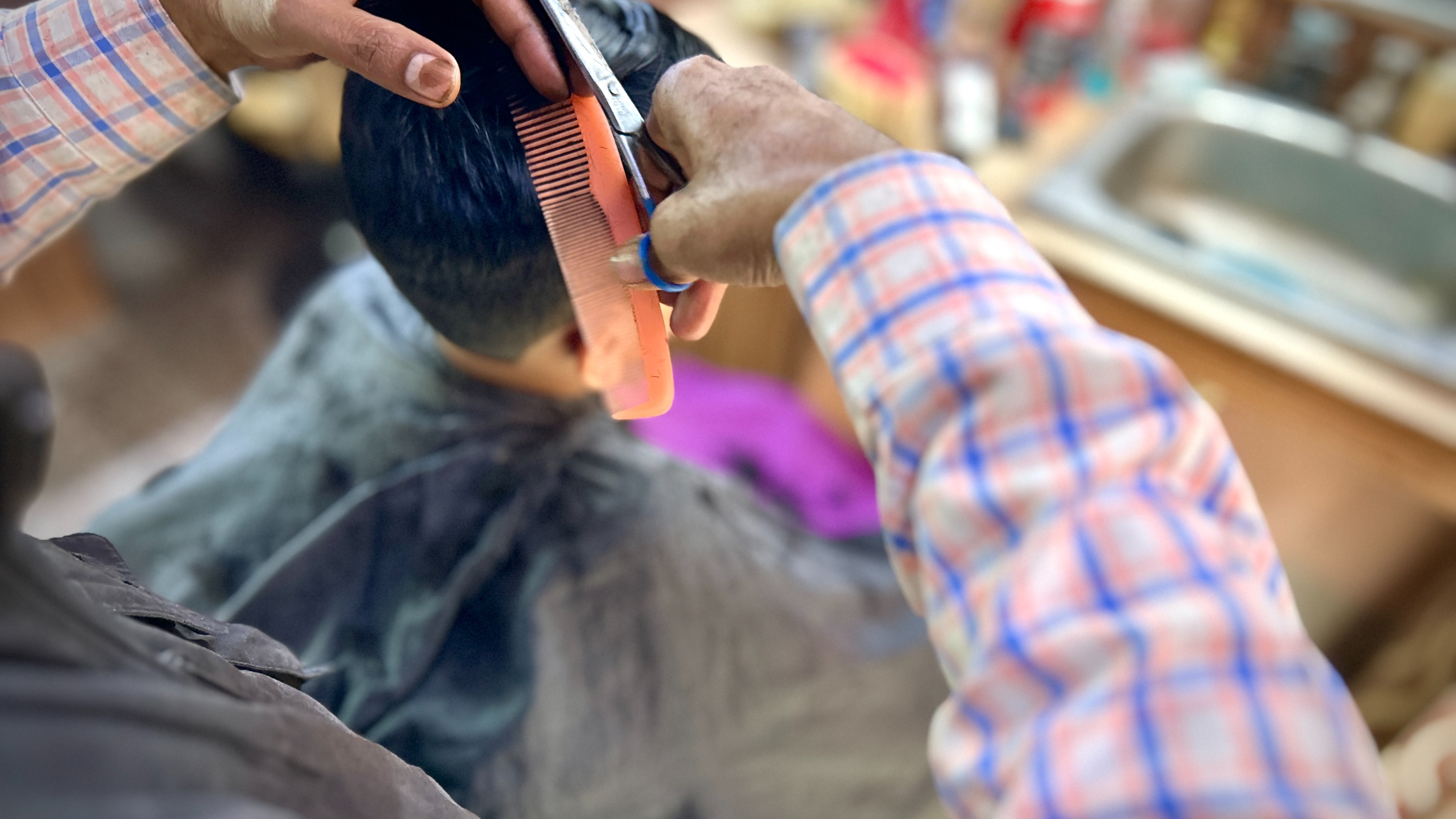 Telangana HC directs police to provide security to man belonging to other community to run salon