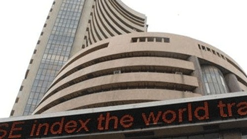 Sensex and Nifty decline in early trade amid uptick in US inflation