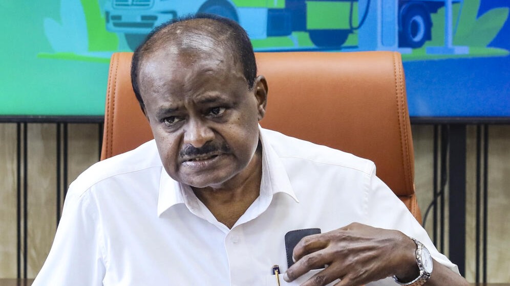Supreme Court stays Karnataka HC order on contempt proceedings against H D Kumaraswamy