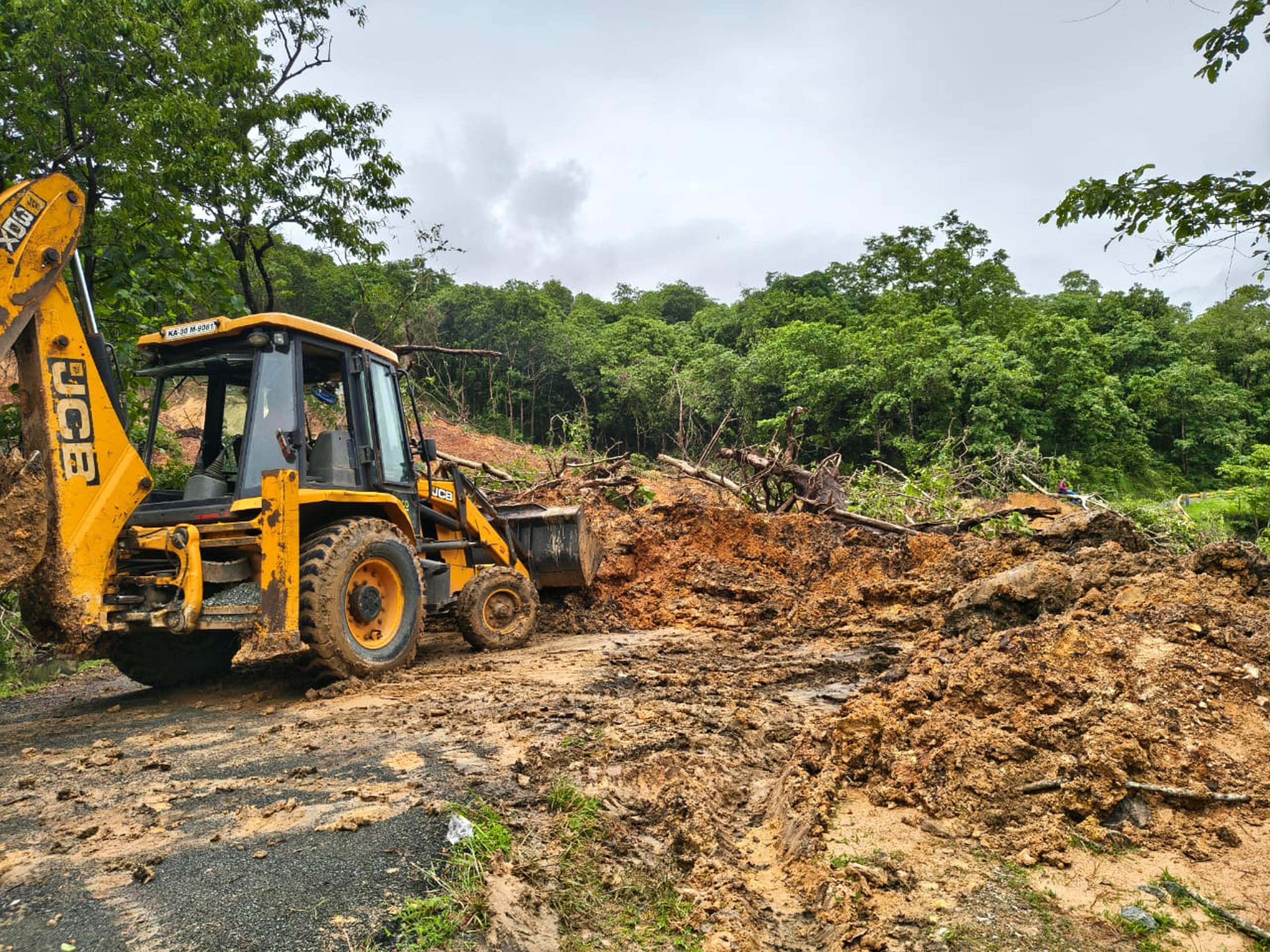 Residents’ hope rises as landslide debris clearance gets green signal 