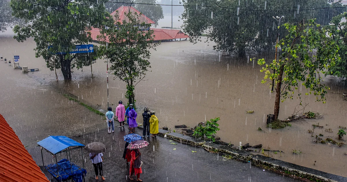 Heavy Rains Trigger Mudslides and Flooding in Kerala, Red Alert Issued