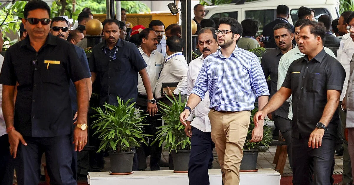 Aaditya Thackeray Dares Shinde: Seeks One-Hour Debate on Urban Development