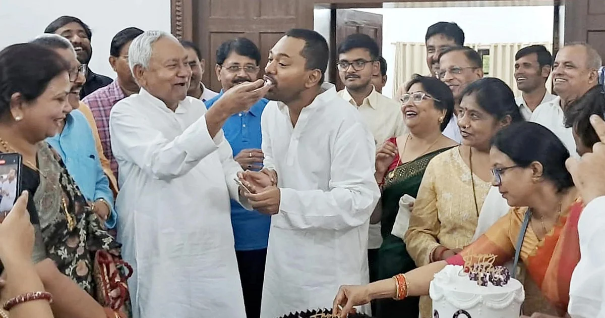 Bihar Politics: Nitish Kumar's Son Backs Father’s Return on Populist Push