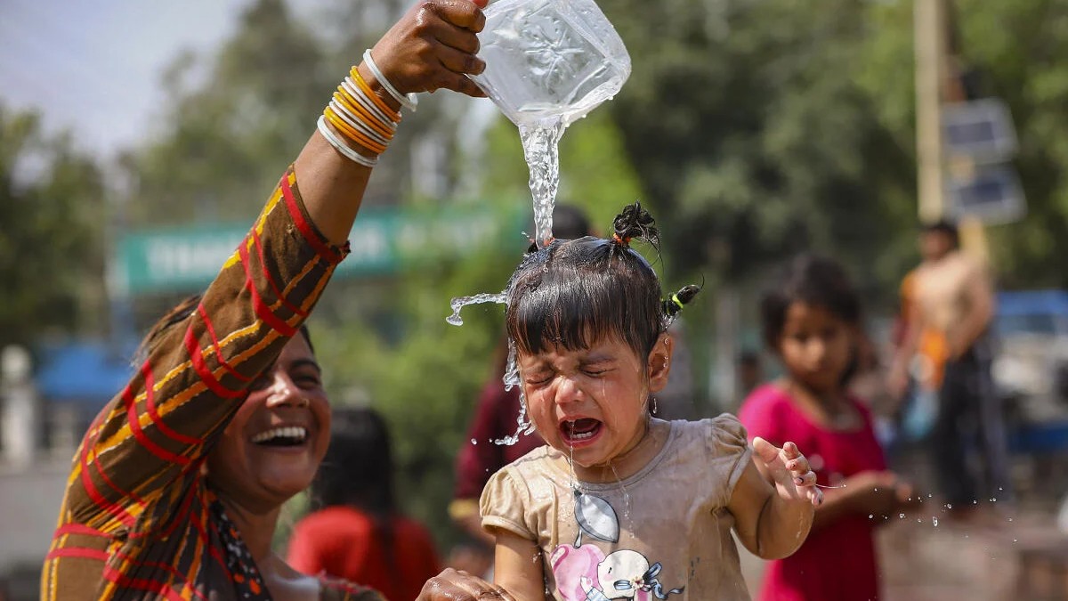 Kashmir swelters under unusual humidity as climate patterns shift