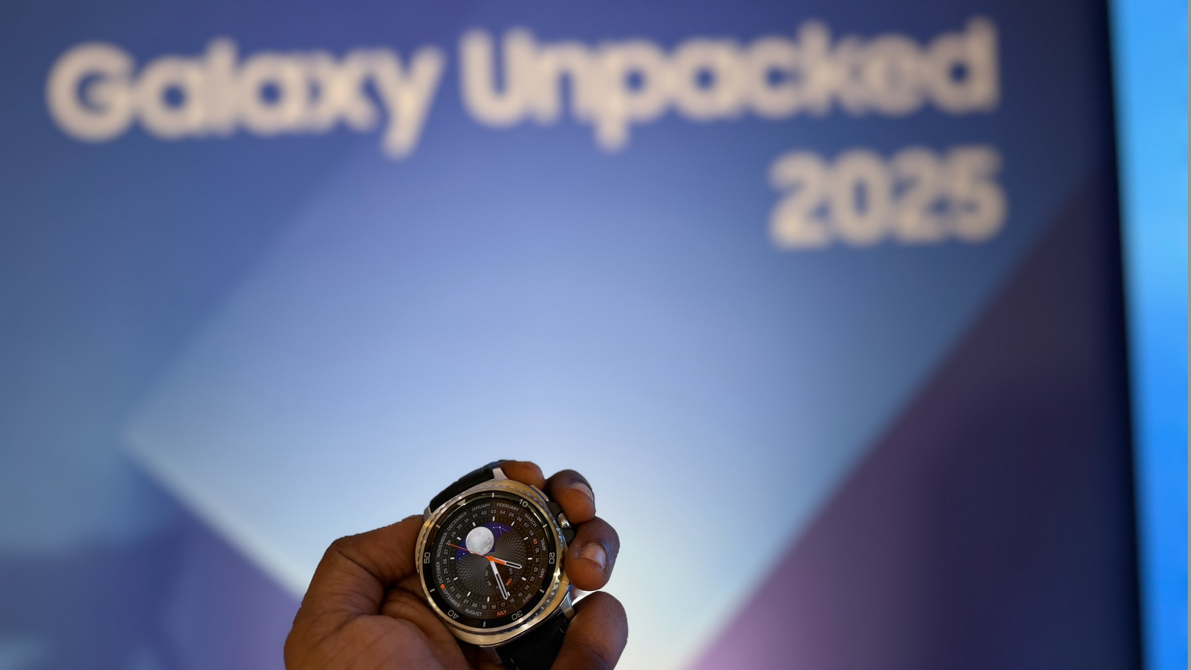 Samsung Galaxy Watch8 Classic.
