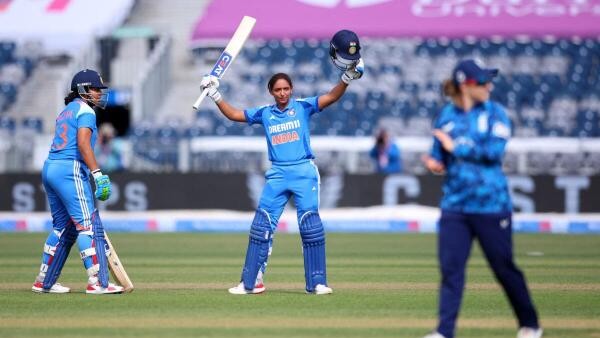 Harmanpreet's ton fires India Women to 318/5 in series-deciding third ODI against England