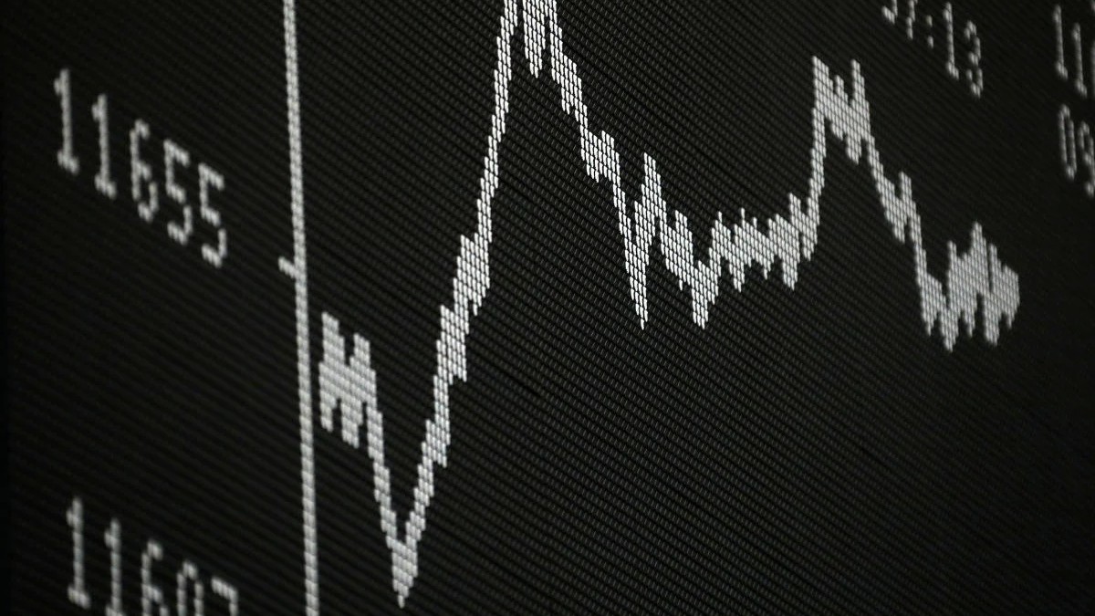 Market Cap Dip: Reliance, TCS among 6 top firms to lose Rs 2.22 lakh crore in bearish week