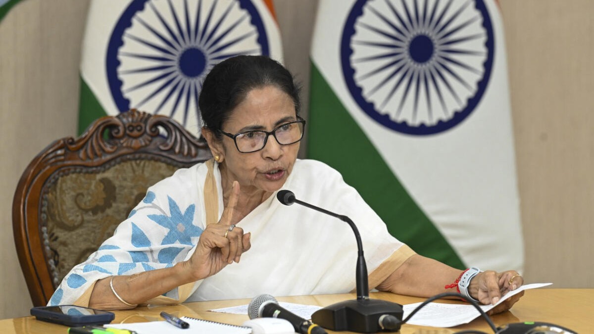 BJP MP files FIR plea against Mamata  over ‘fabricated’ migrant assault post