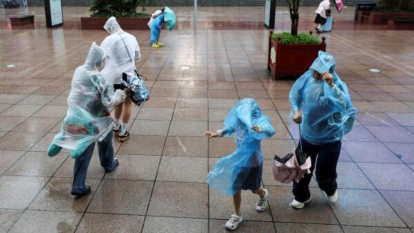 Typhoon Co-May: Shanghai relocates 2,80,000 residents, restricts transport for storm