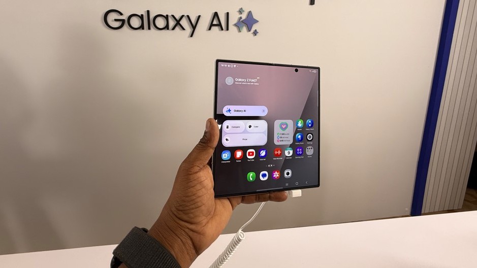 Samsung Galaxy Z Fold7.