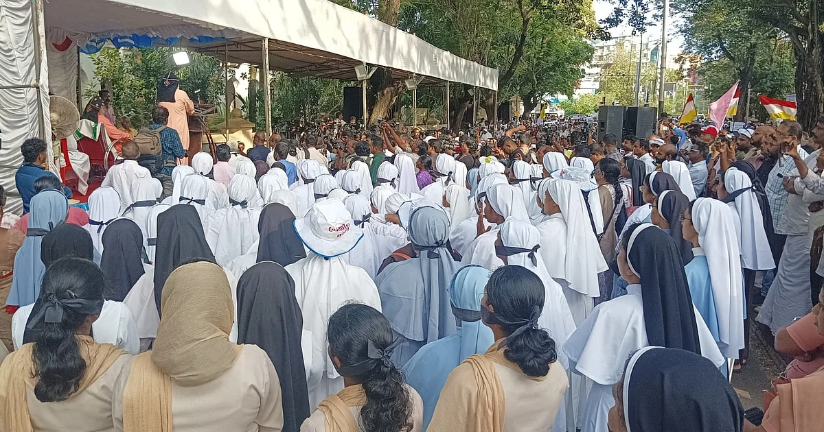 Kerala Bishops Protest Nuns' Arrest in Chhattisgarh with Raj Bhavan March