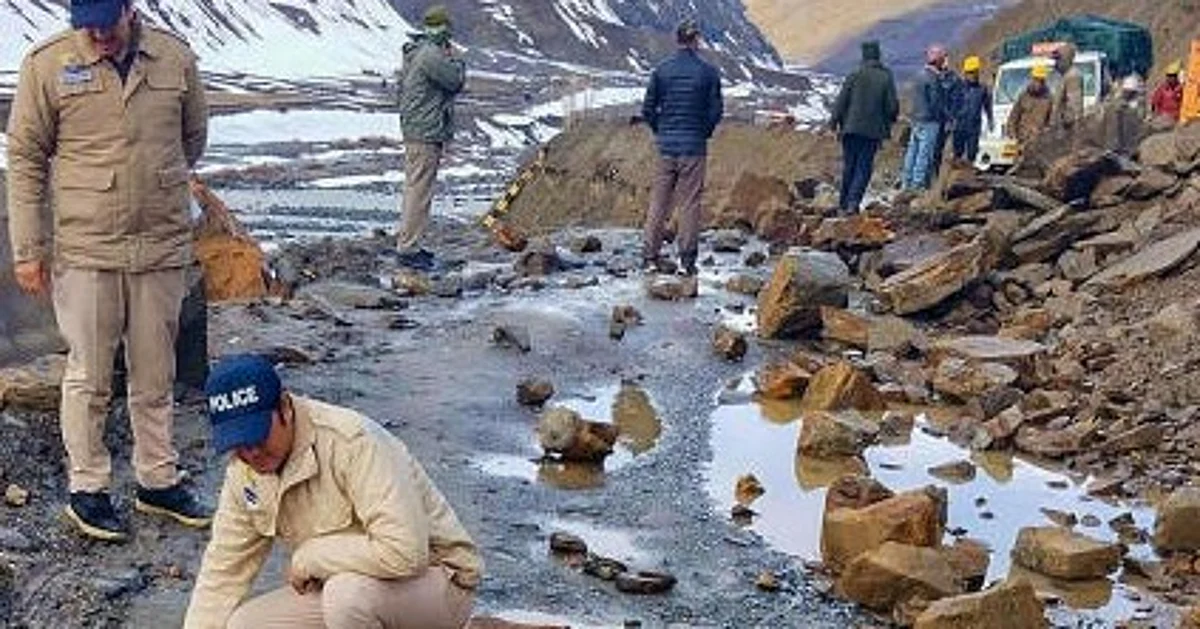 Ladakh Accident: Army Officer, Soldier Killed in Boulder Crash Near LAC