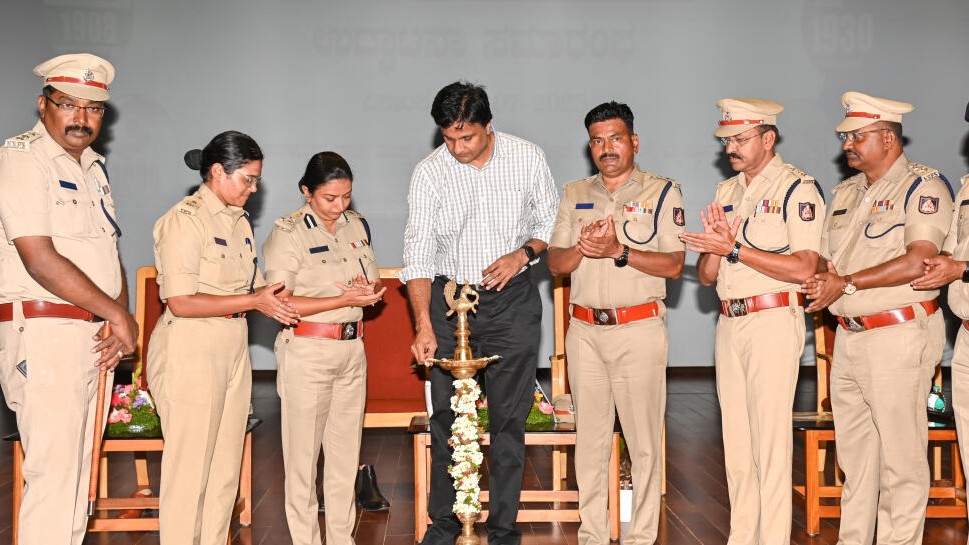 Police at doorsteps: Mysuru City Police launch ‘Mane Manege Police’