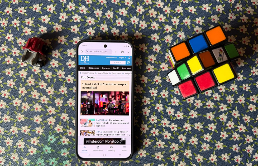 Vivo X200 FE 5G.