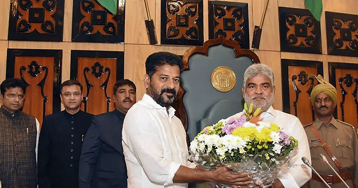 SC Orders Telangana Speaker to Act on BRS MLAs' Disqualification in 3 Months