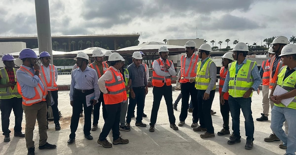 Geschäftsführer von Namma Metro inspiziert Flughafenlinie und will ...