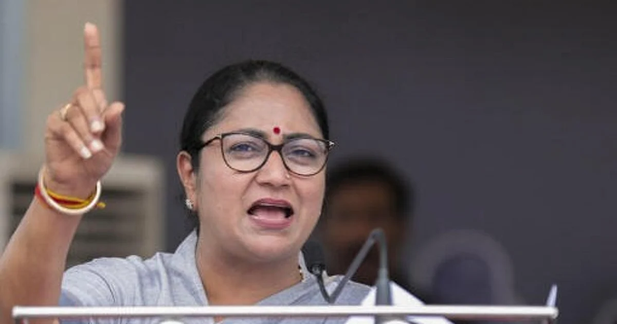 Delhi Housing Promise: No Jhuggis to Be Demolished, Says CM Rekha Gupta