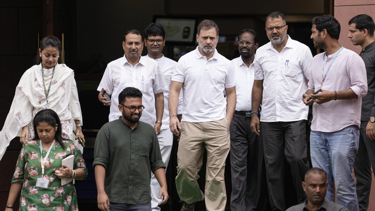 I.N.D.I.A. bloc raises objections to MPs being blocked by marshalls 