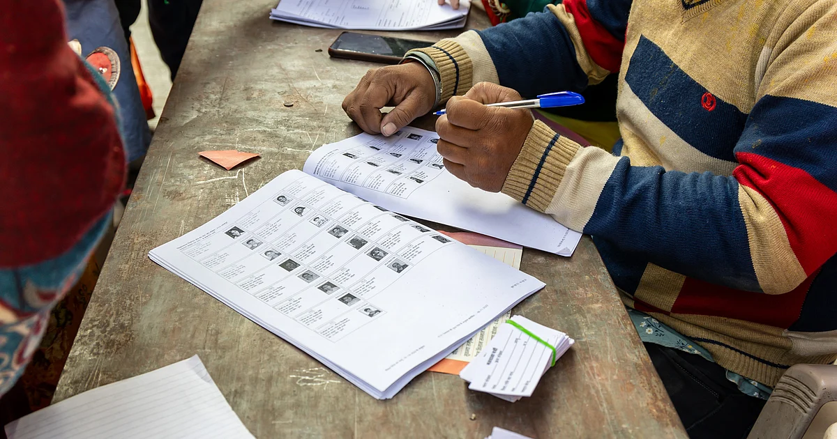 Bihar Draft Voter Rolls Published After SIR, EC Opens Claims Window