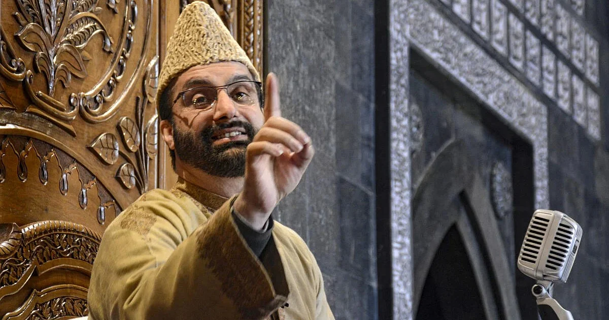 Kashmir Politics: Mirwaiz Hails MPs’ Unity in Parliament, Urges Dialogue with Centre