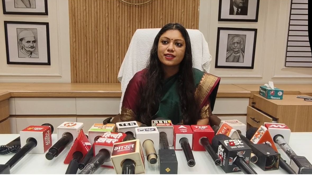 CEC Gyanesh Kumar's daughter creates history, becomes first woman DM of Noida