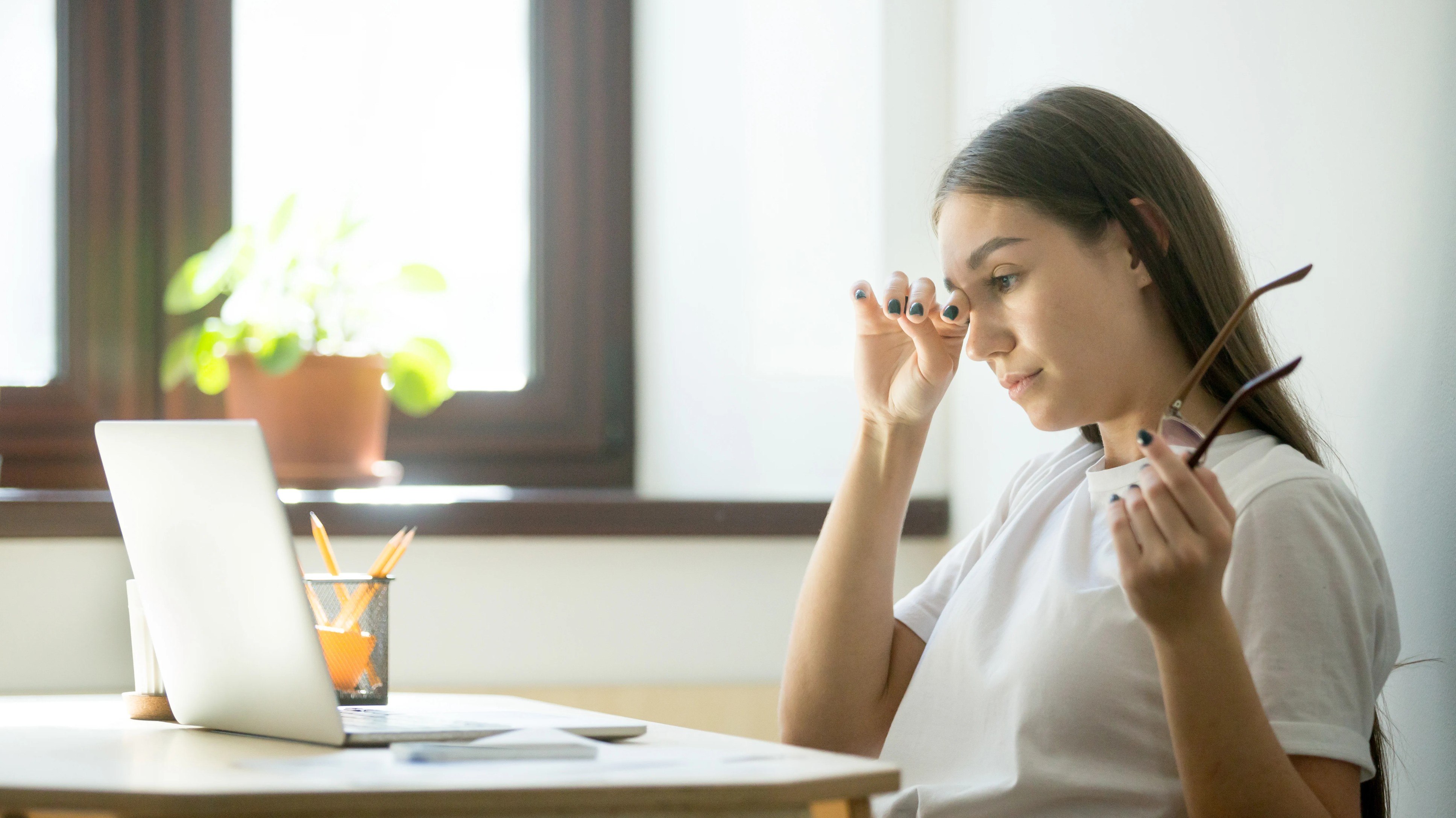 Combatting digital eye strain