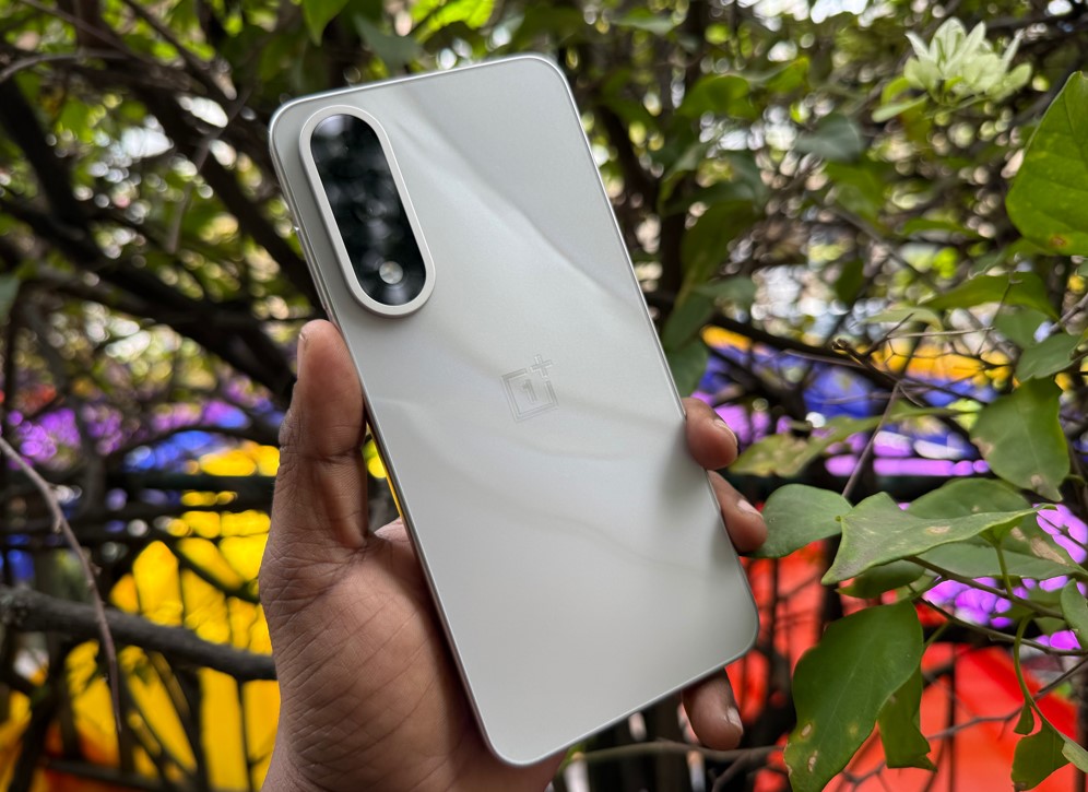 OnePlus Nord 5.