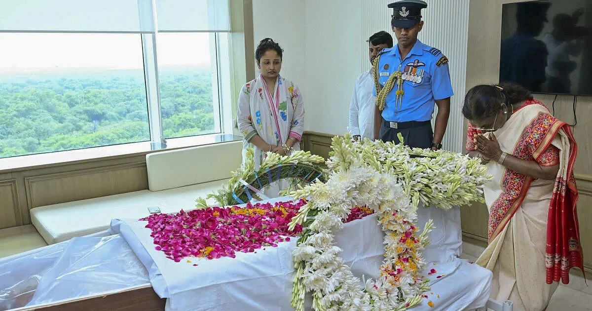 Shibu Soren Tribute: Mortal Remains to Reach Ranchi, Last Rites on Tuesday