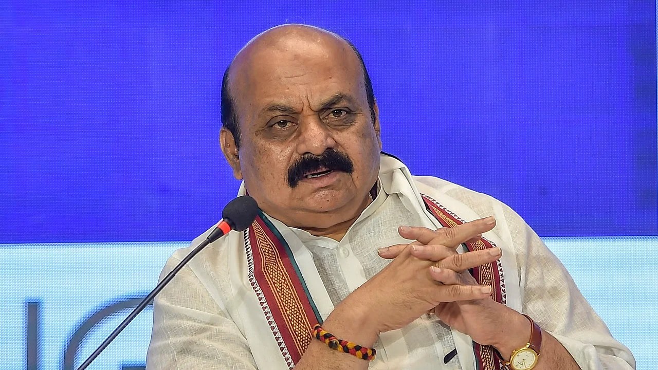 Bommai urges Nitin Gadkari to expedite Karwar–Ilkal highway projects