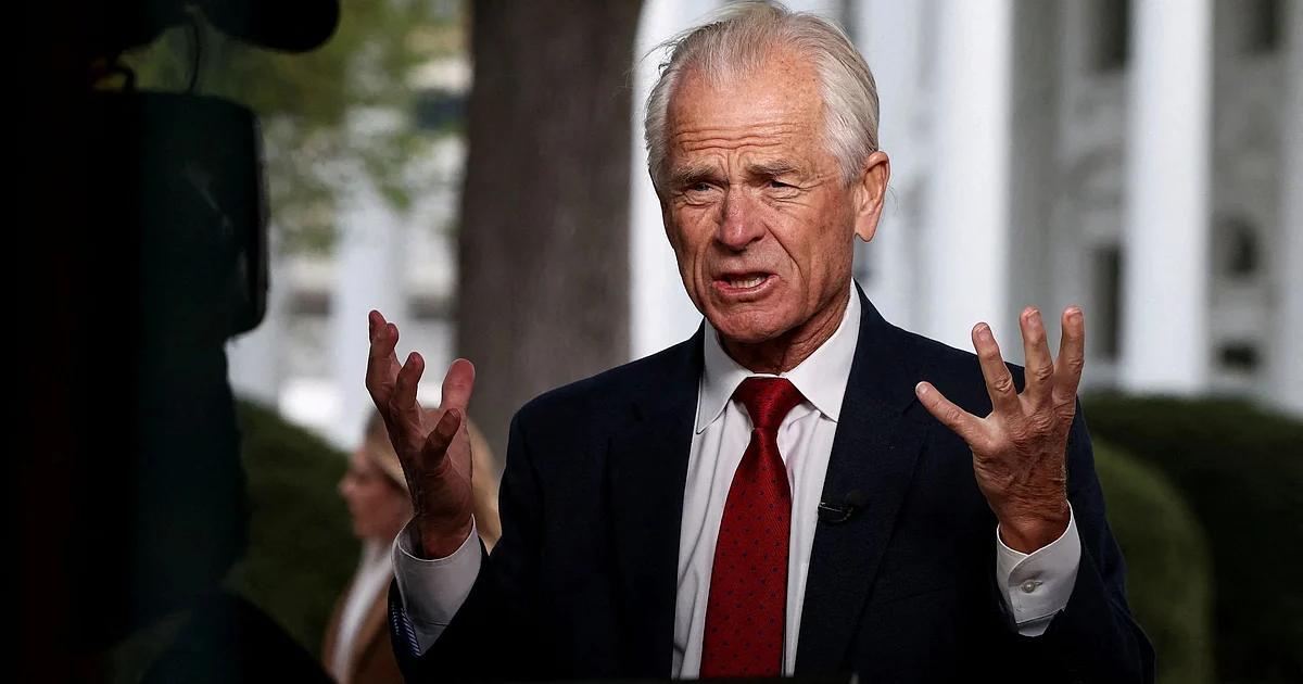 US-India Trade Tensions: Navarro Links Extra Tariffs to Russian Oil Buys