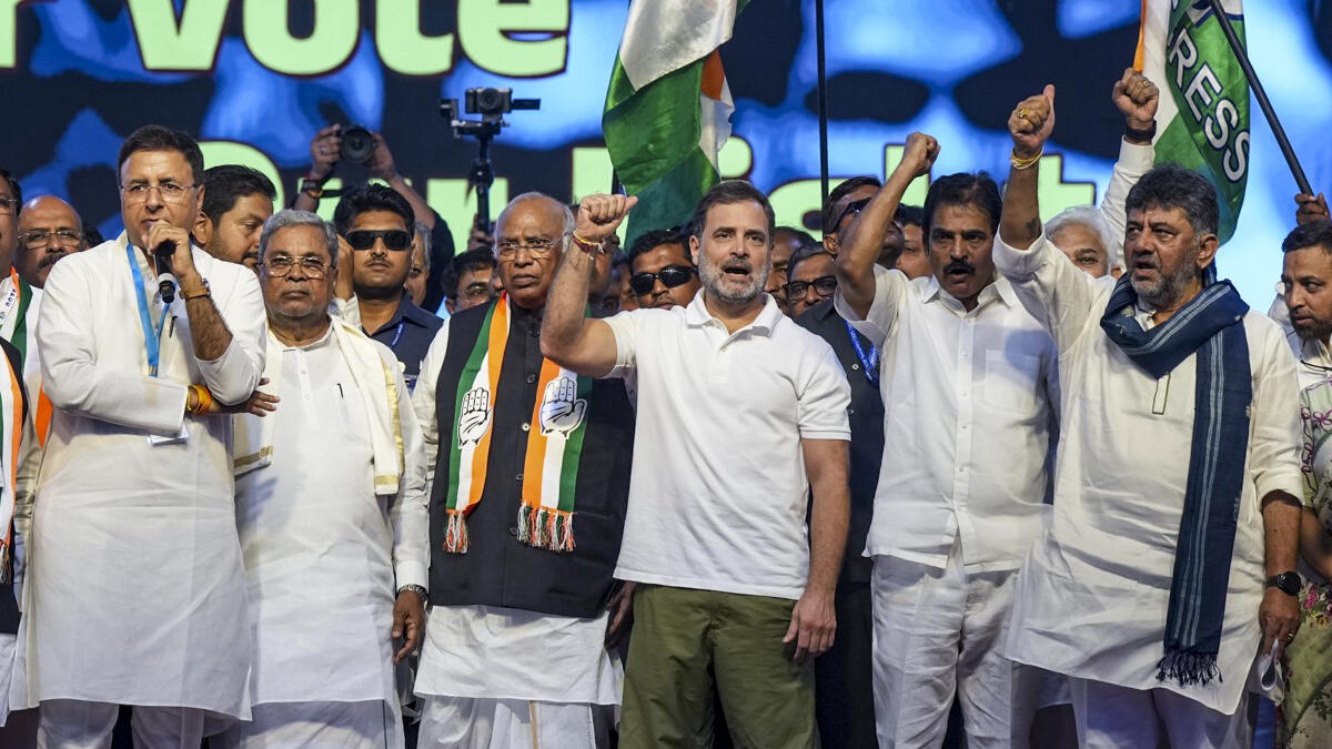 India Politics Highlights | Cong petitions EC as Rahul repeats 'vote chori' allegations, BJP hits back saying 'fraudulent' claims 
