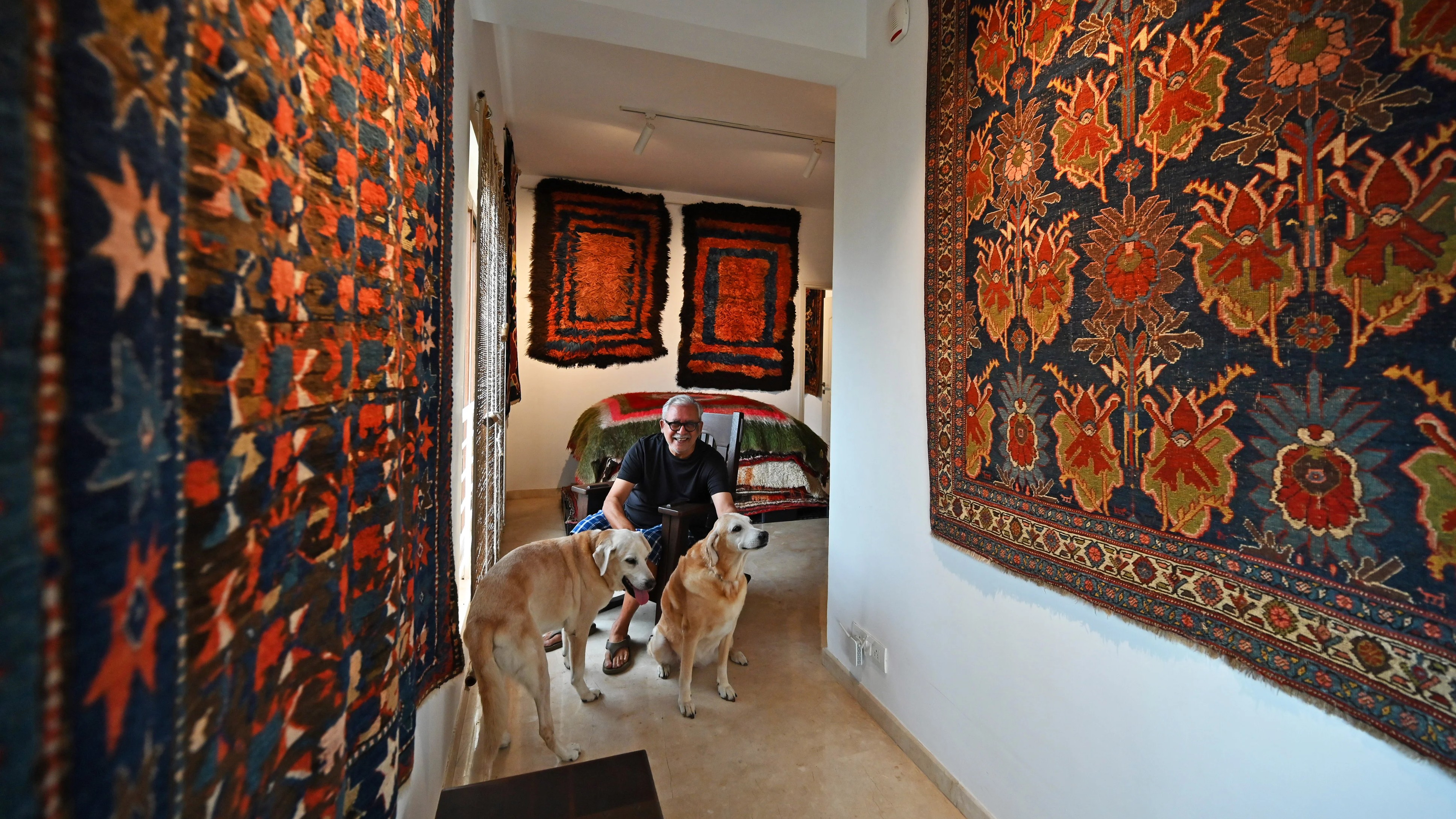 The carpet collector of Bengaluru