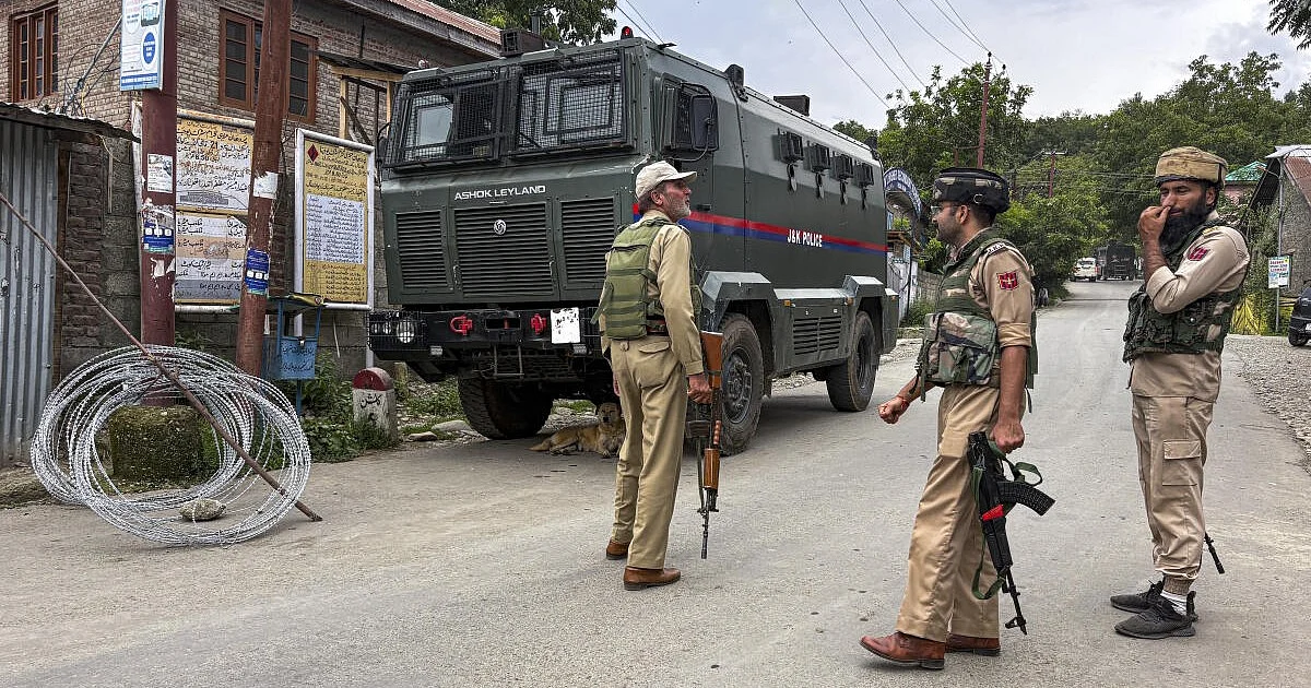 Security Crackdown: J&K Police Raid 26 Houses Linked to Terror Network in Kishtwar