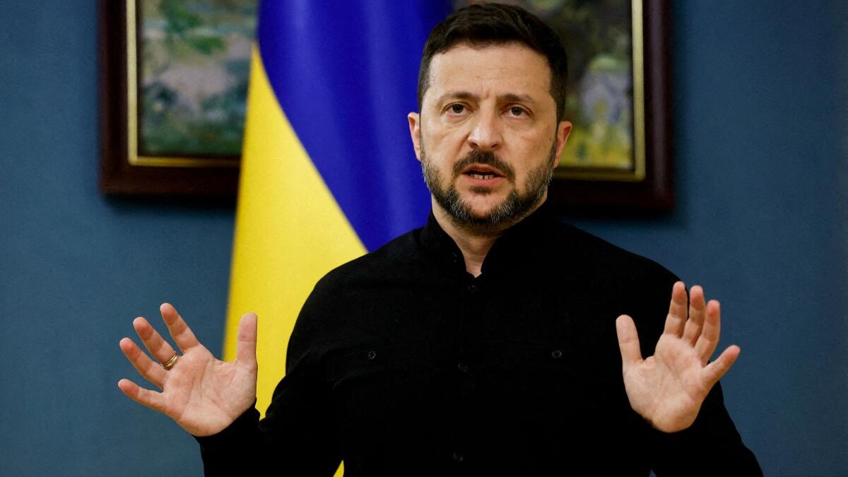 Zelenskiy wins EU, NATO backing as he seeks place at Trump-Putin talks