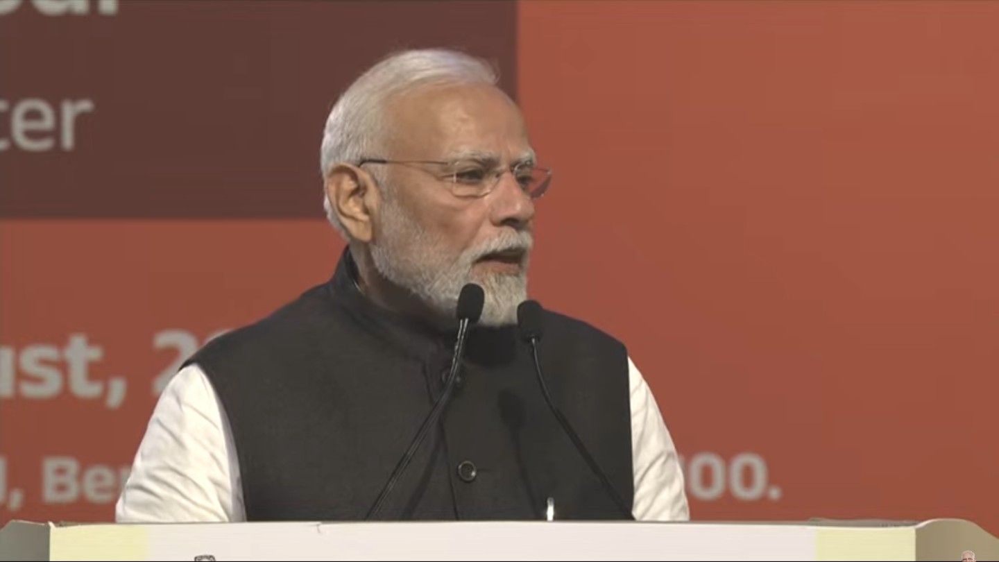 Modi in B'luru Highlights | Expect Karnataka to lead the vision of 'Aatmnirbhar Bharat', says PM