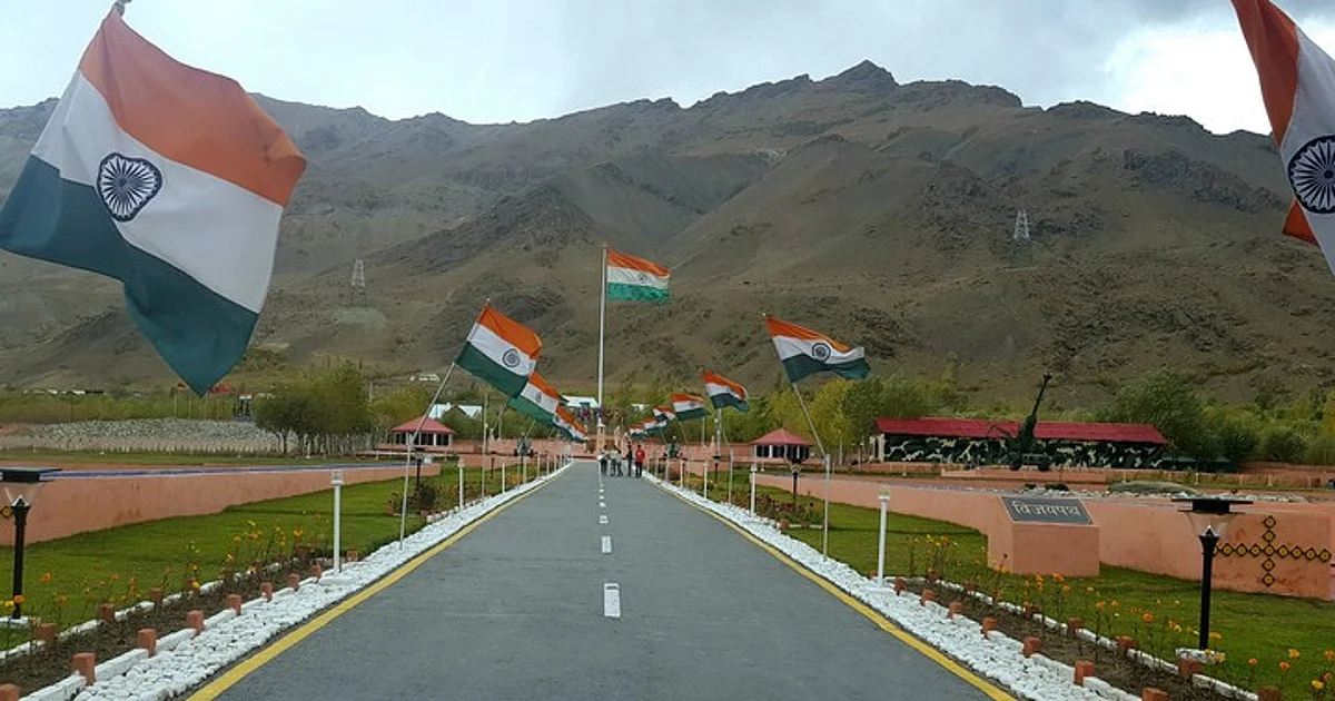 J&K Separatist Leaders Renounce Past, Pledge Allegiance to India