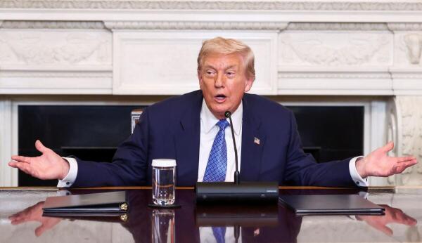 Trump wants to evict homeless from Washington and send them 'far from the capital'