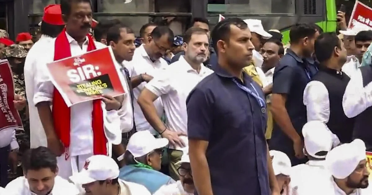Political Unrest: Rahul Gandhi, Opposition MPs Detained in 'Vote Chori' Protest