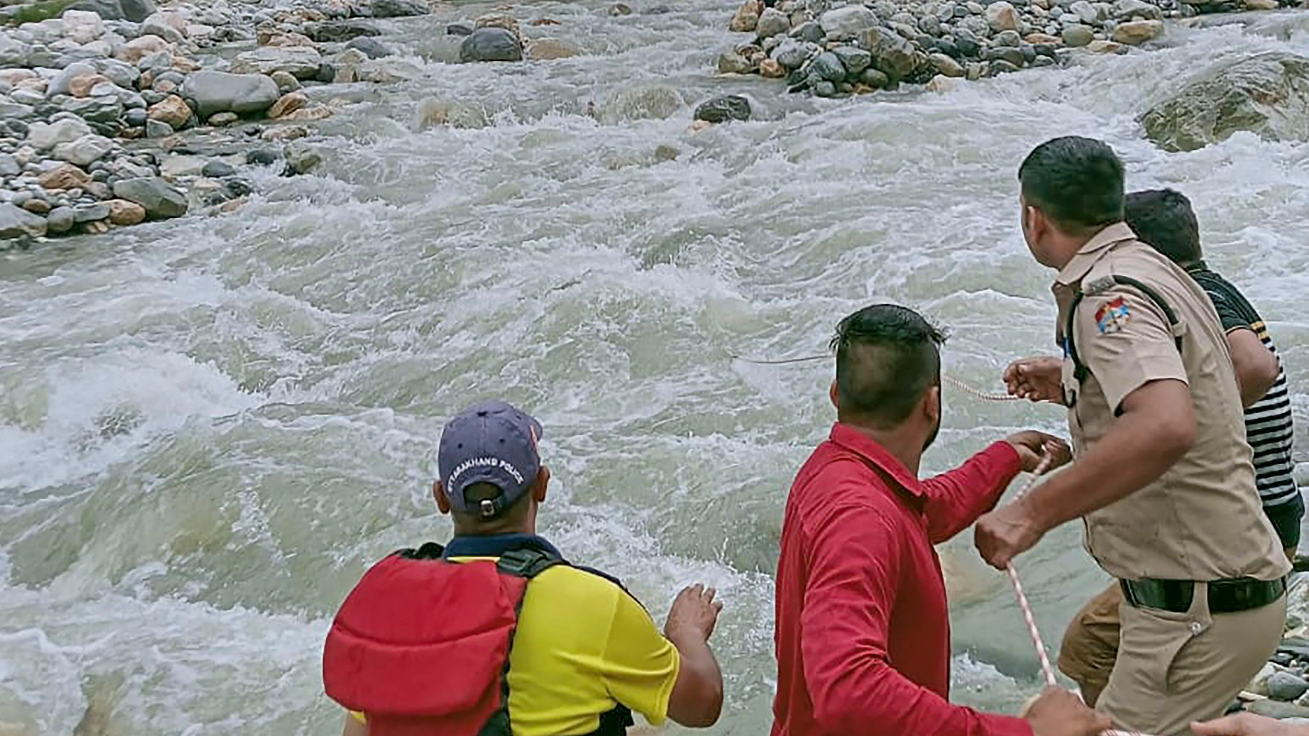 Heavy rain threatens to derail rescue mission in Uttarkashi