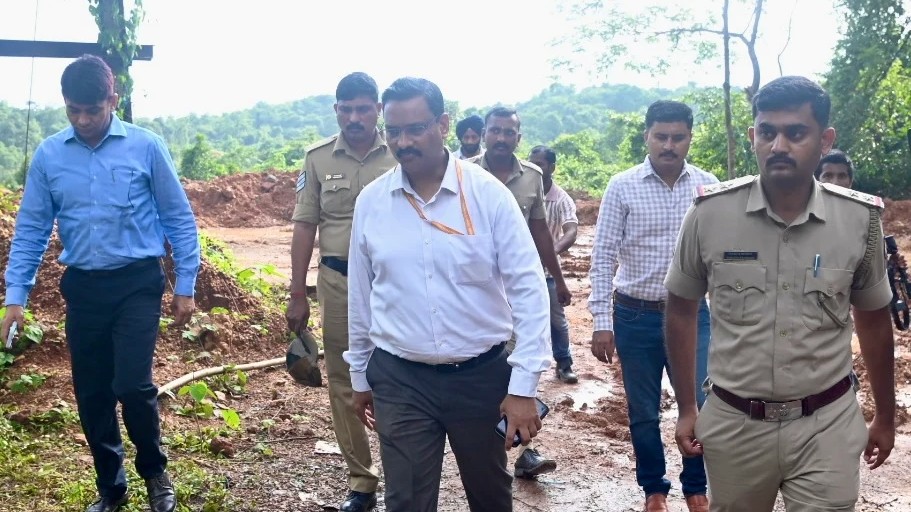 Dharmasthala mass burial: NHRC team visits site