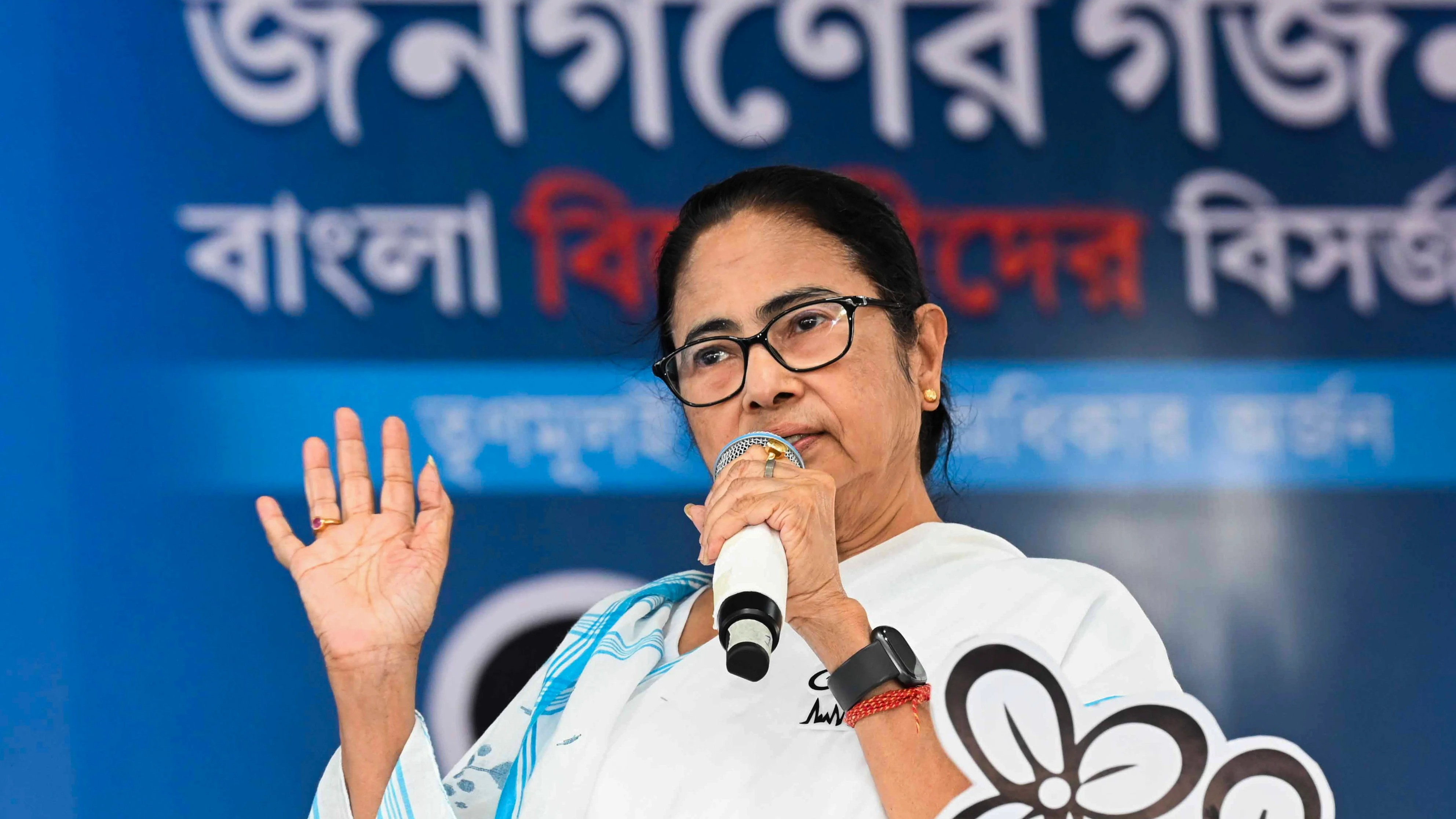 Bengal govt digs in heels, tells EC to back off on suspending ‘tainted’ officers