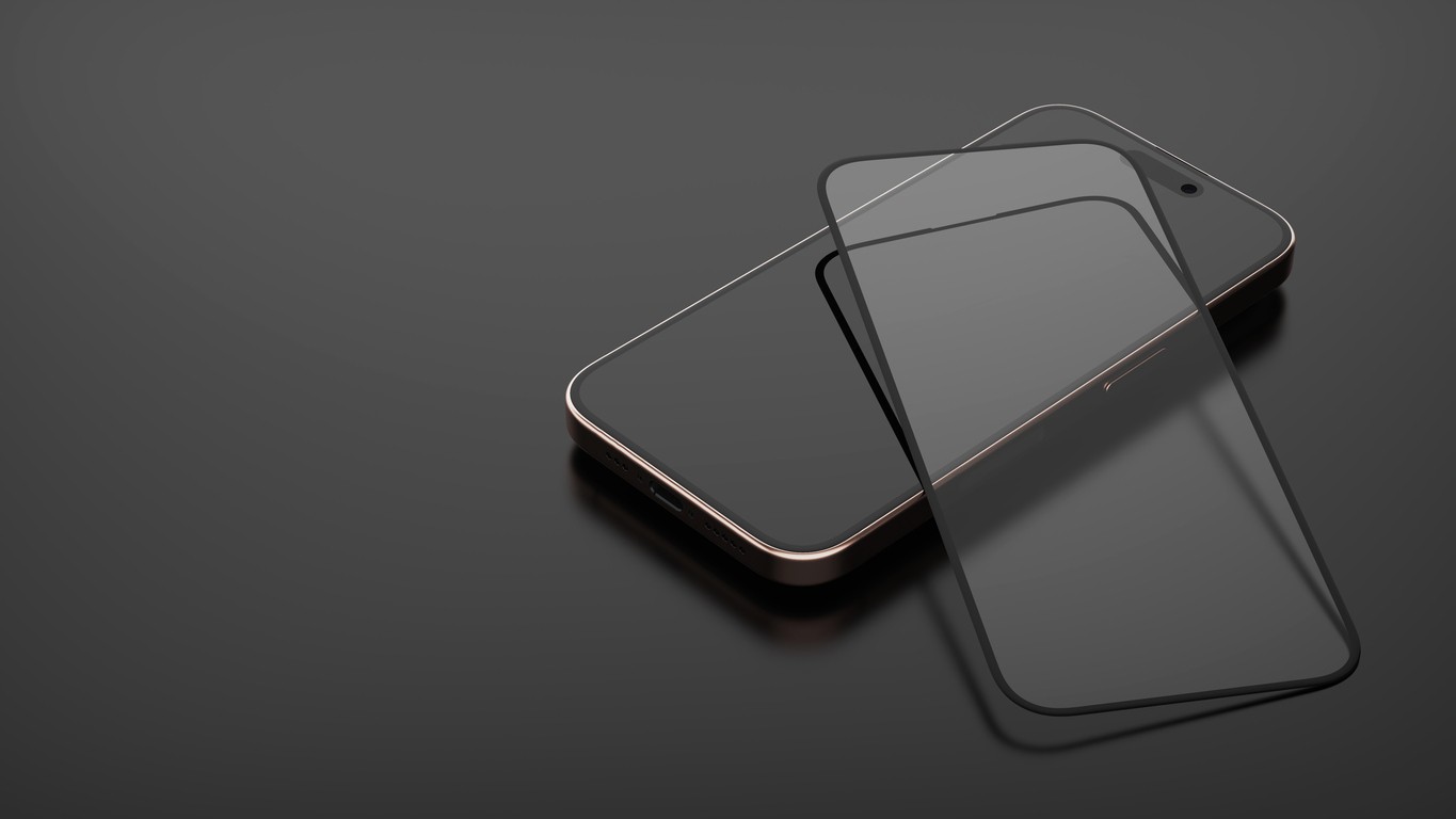 Optiemus partners with US-based Corning to produce tempered glass in India
