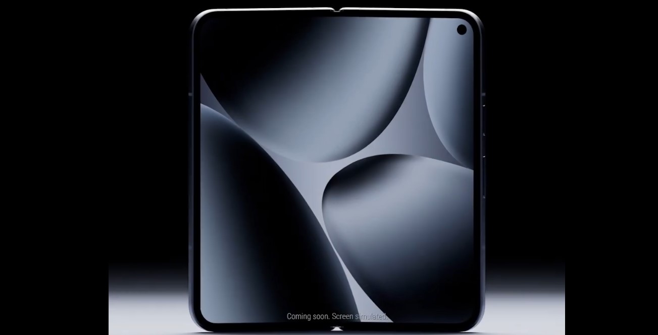 Pixel 10 Pro Fold teaser.