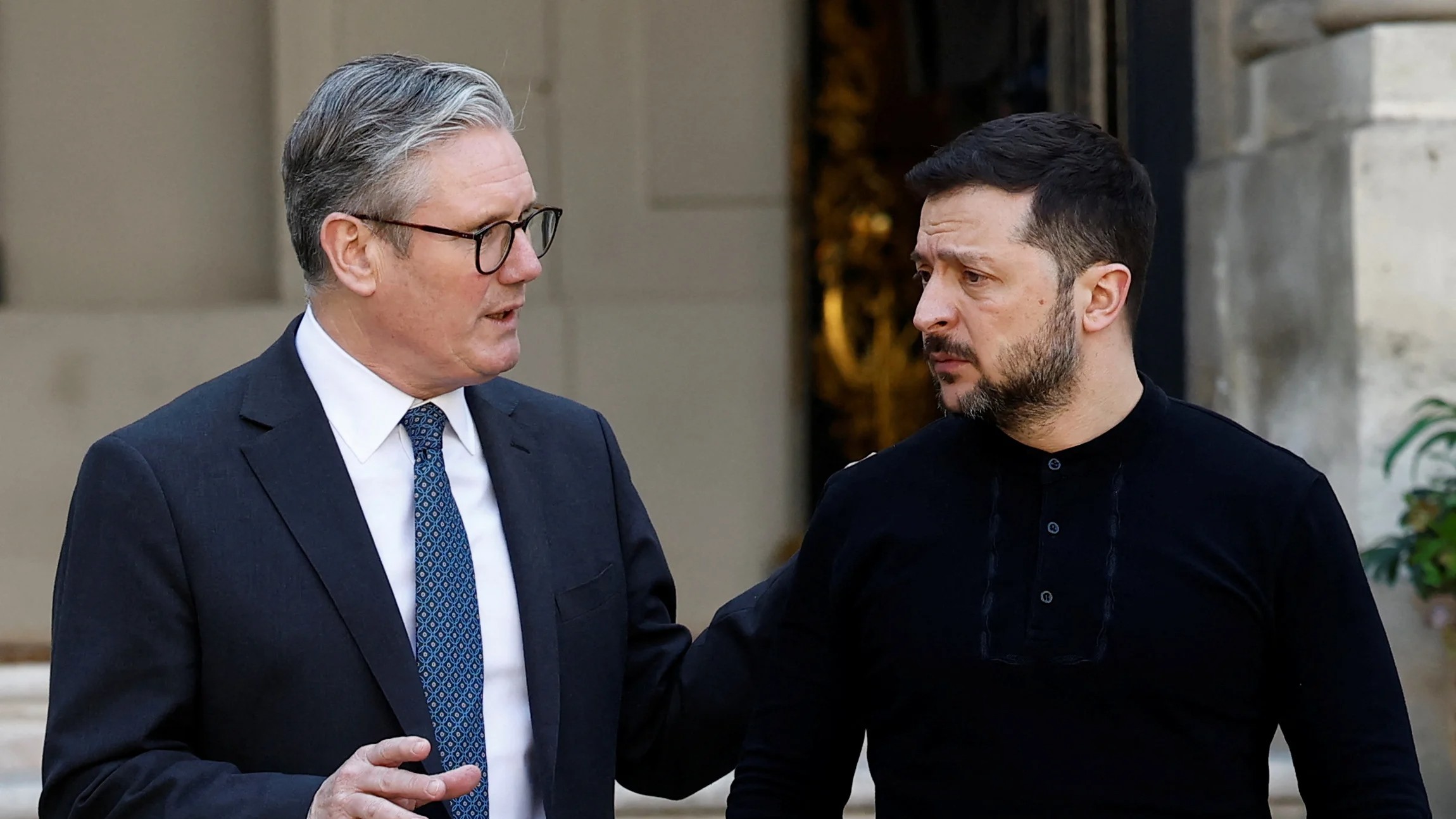 Ukraine's Zelenskyy meets UK PM ahead of Trump–Putin Alaska summit