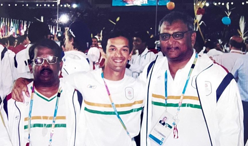 Olympic hockey great, sports doctor Vece Paes dies at 80