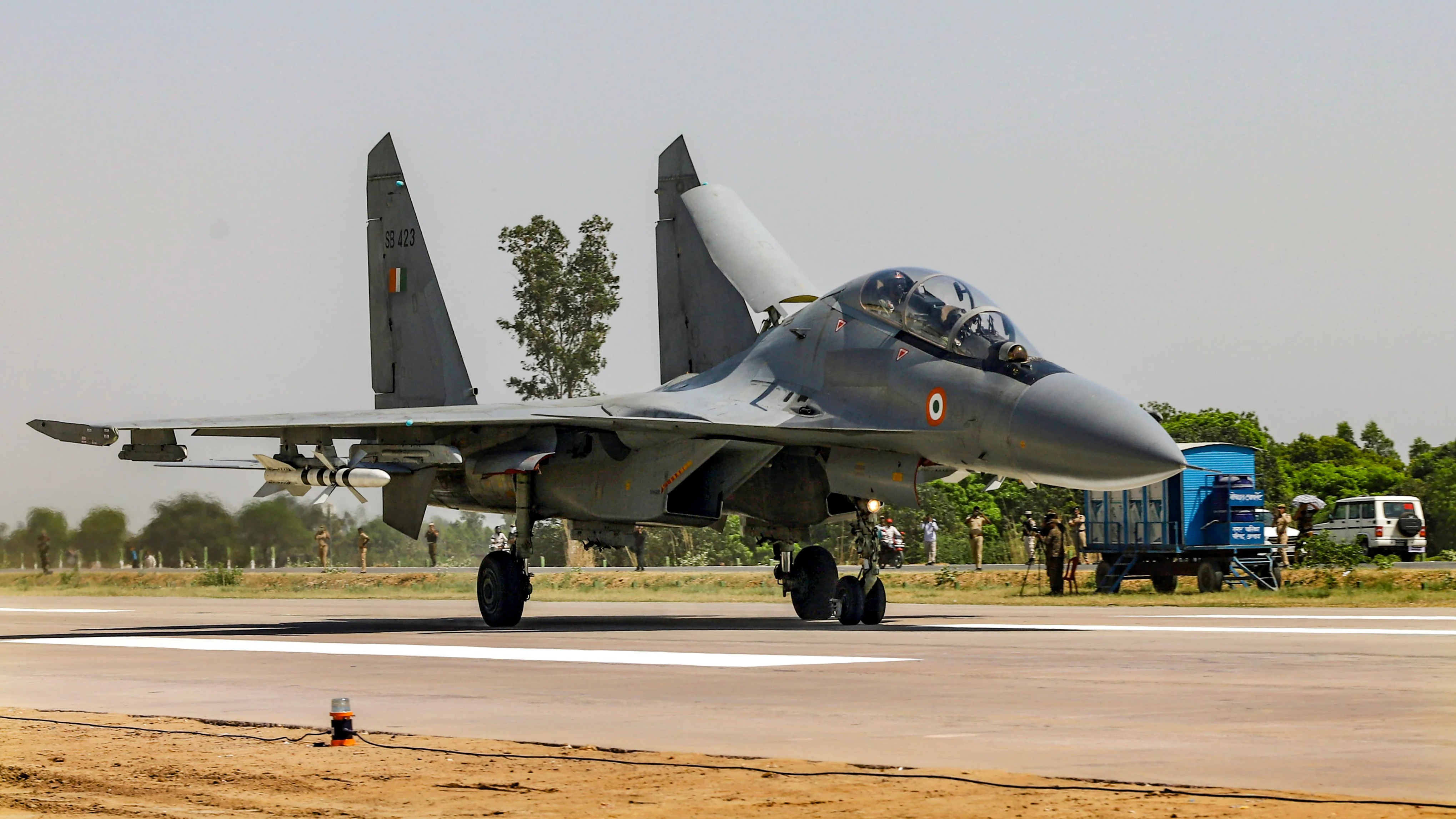 'Blast-like sound' spreads panic in Nashik's Dindori; made by Sukhoi jet, says top cop