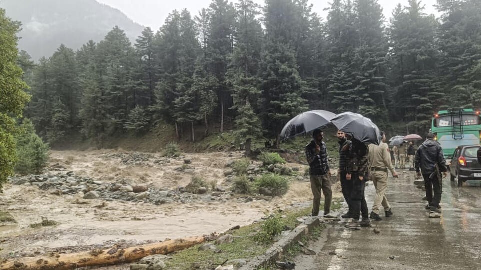 J&K cloudburst: Several victims cremated; NDRF deploys sniffer dogs